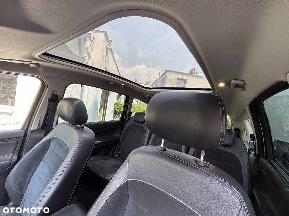 Ford S-Max 2.2 TDCi DPF Titanium - 12