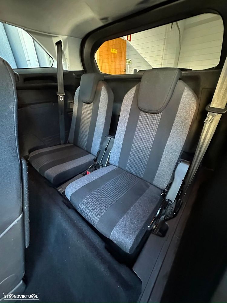 Peugeot 5008 1.5 BlueHDi Active Pack EAT8 - 11
