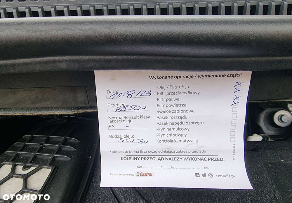 Renault Grand Scenic - 33