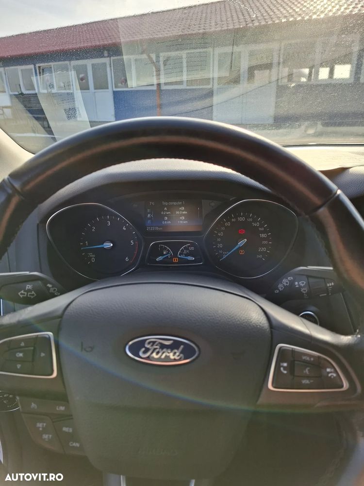 Ford Focus 1.5 TDCi DPF Start-Stopp-System Titanium - 16