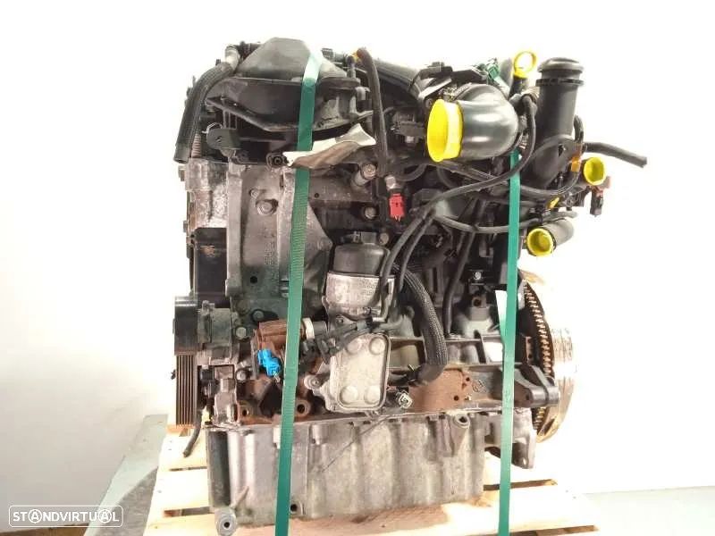 Motor Ford FOCUS 136CV de 2005 Ref: G6DA - 1