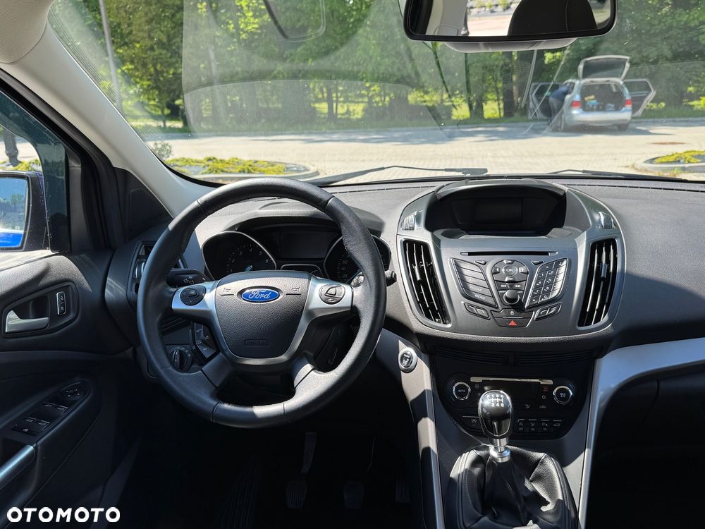 Ford Kuga 1.5 EcoBoost 2x4 SYNC - 10