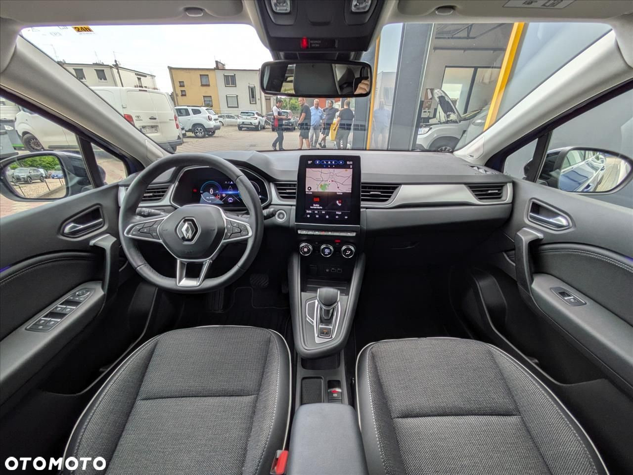 Renault Captur 1.6 E-TECH Full Hybrid 145 Techno - 2