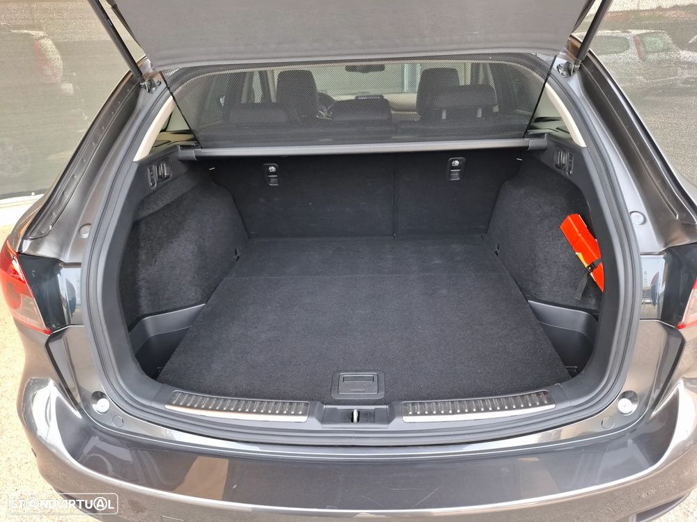Mazda 6 M6 2.2 SKY-D Excellence AT P.Leather+Cruise Pack+TAE+Navi - 44