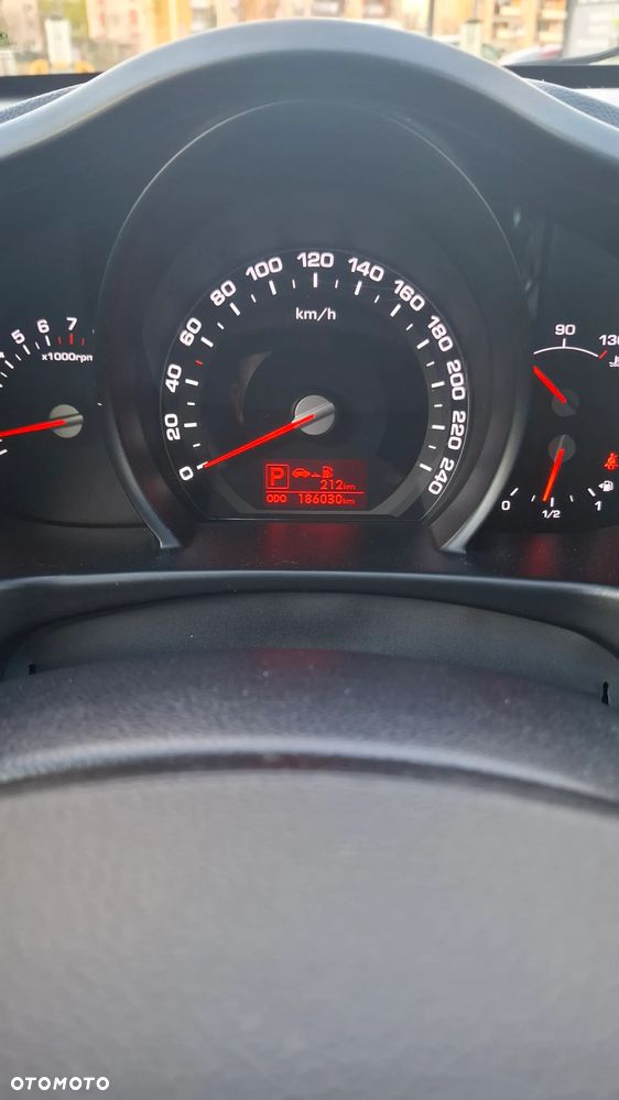 Kia Sportage 2.0 CVVT 4WD Automatik Vision - 13