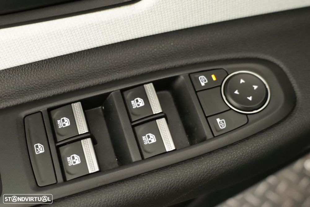Renault 4 E-Tech 52 kWh Evolution Autonomia Conforto - 22