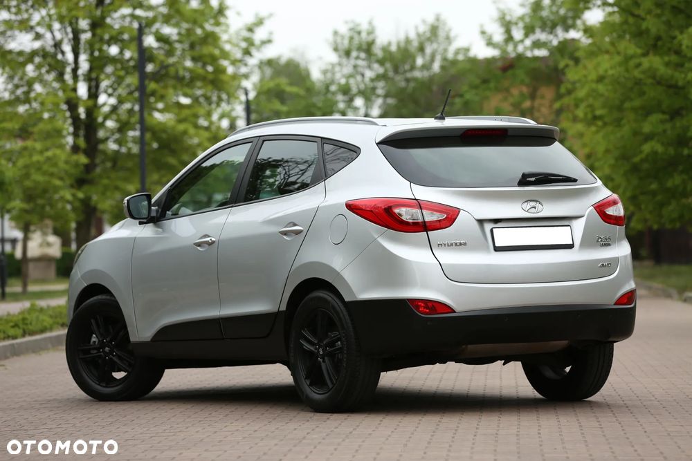 Hyundai ix35 2.0 CRDi 4WD Premium - 5