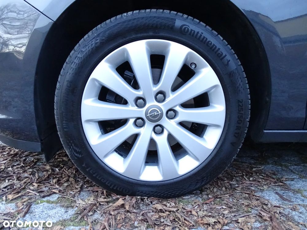 Opel Astra 1.6 CDTI DPF ecoFLEX TourerStart/Stop Exklusiv - 29