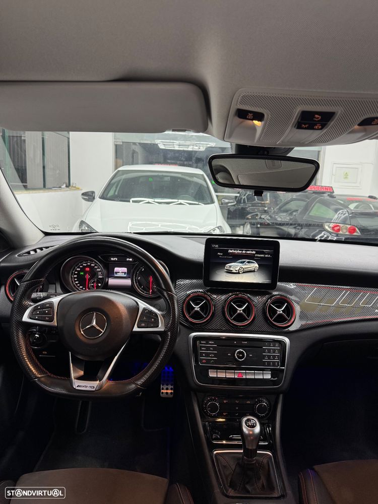 Mercedes-Benz CLA 180 d Shooting Brake AMG Line - 8