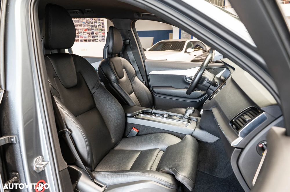 Volvo XC 90 D5 AWD Geartronic Inscription - 31