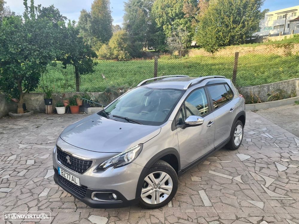 Peugeot 2008 1.2 PureTech Signature