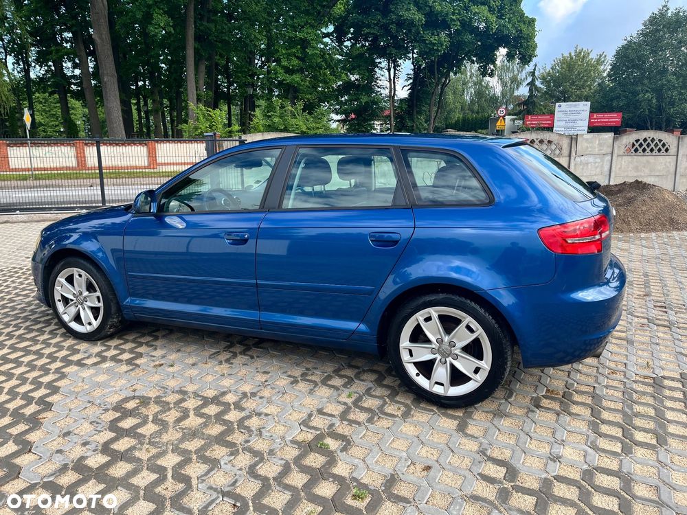 Audi A3 Sportback - 11