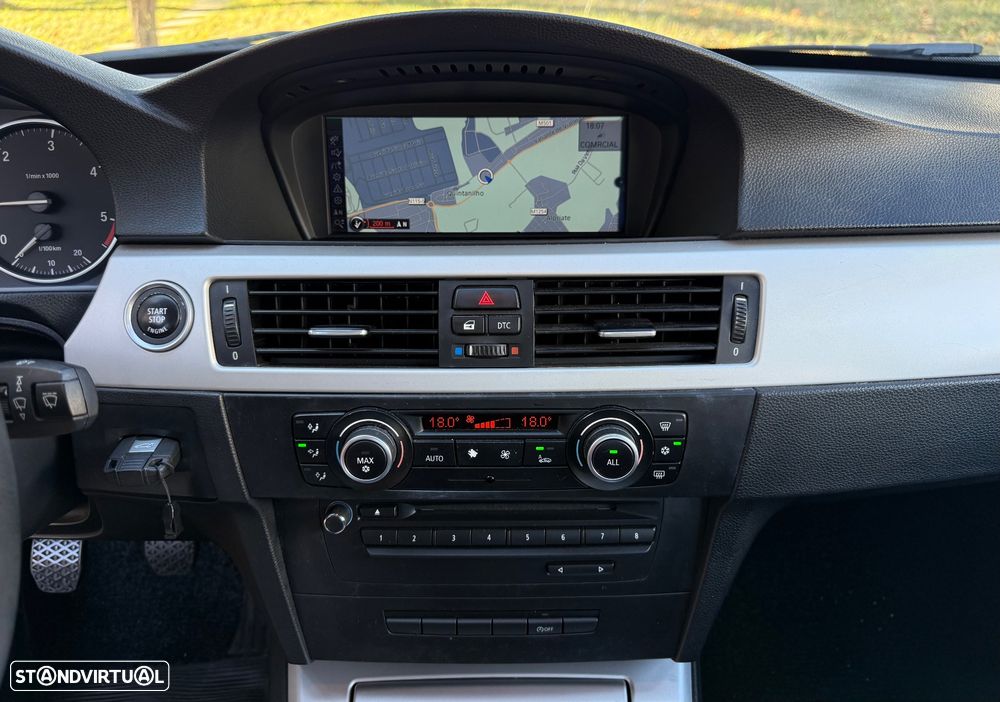 BMW 318 d Navigation - 28