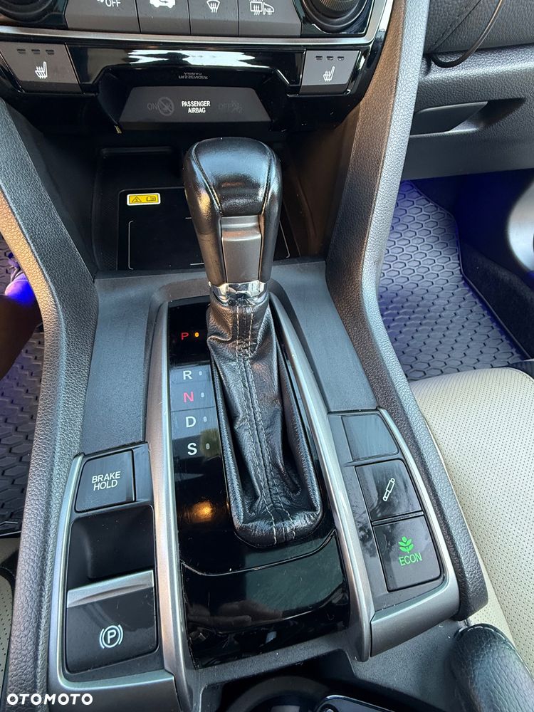 Honda Civic 1.5 T Prestige (Navi) - 23