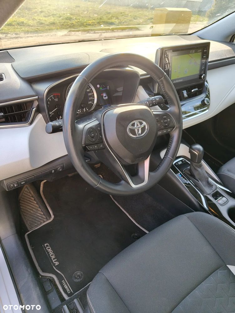 Toyota Corolla 1.8 Hybrid Comfort - 7
