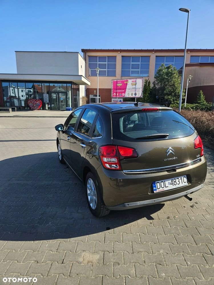 Citroen C3 2012 photo 2