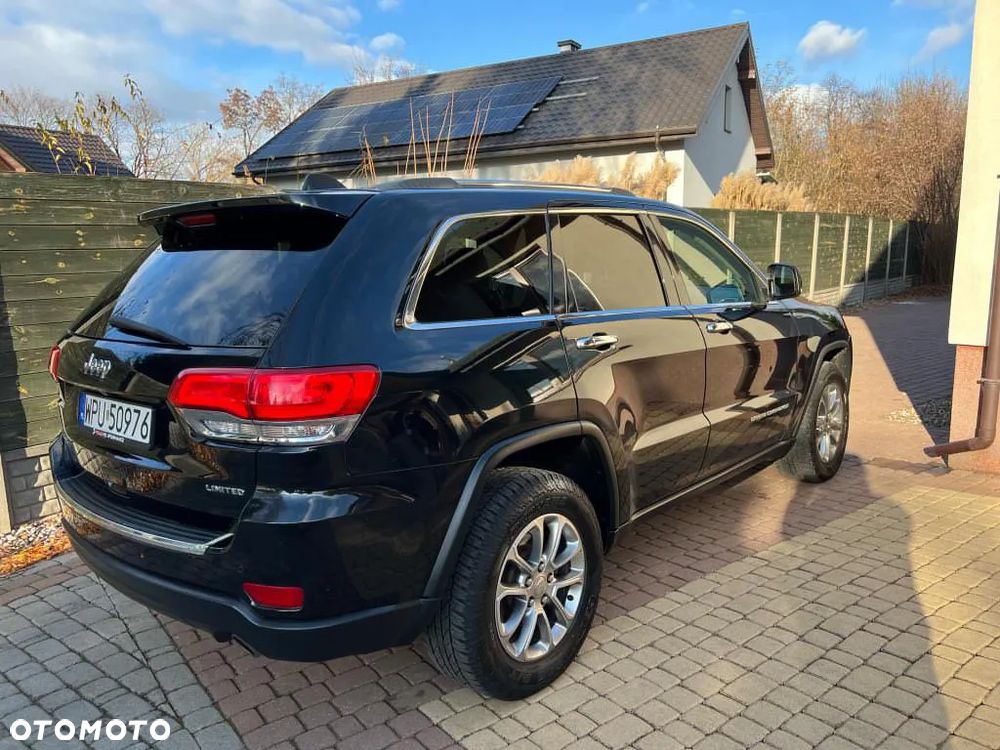 Jeep Grand Cherokee - 11