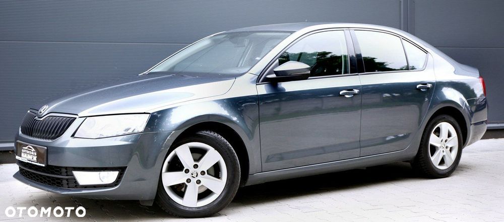 Skoda Octavia 2.0 TDI Edition DSG - 4