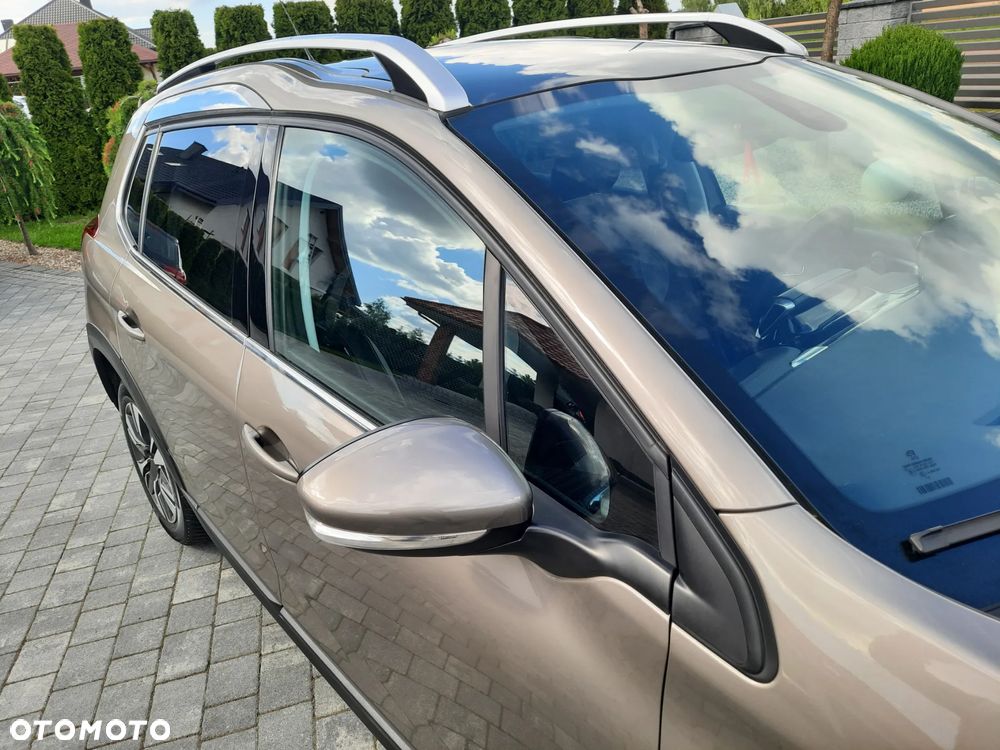Peugeot 2008 PureTech 110 Style - 25