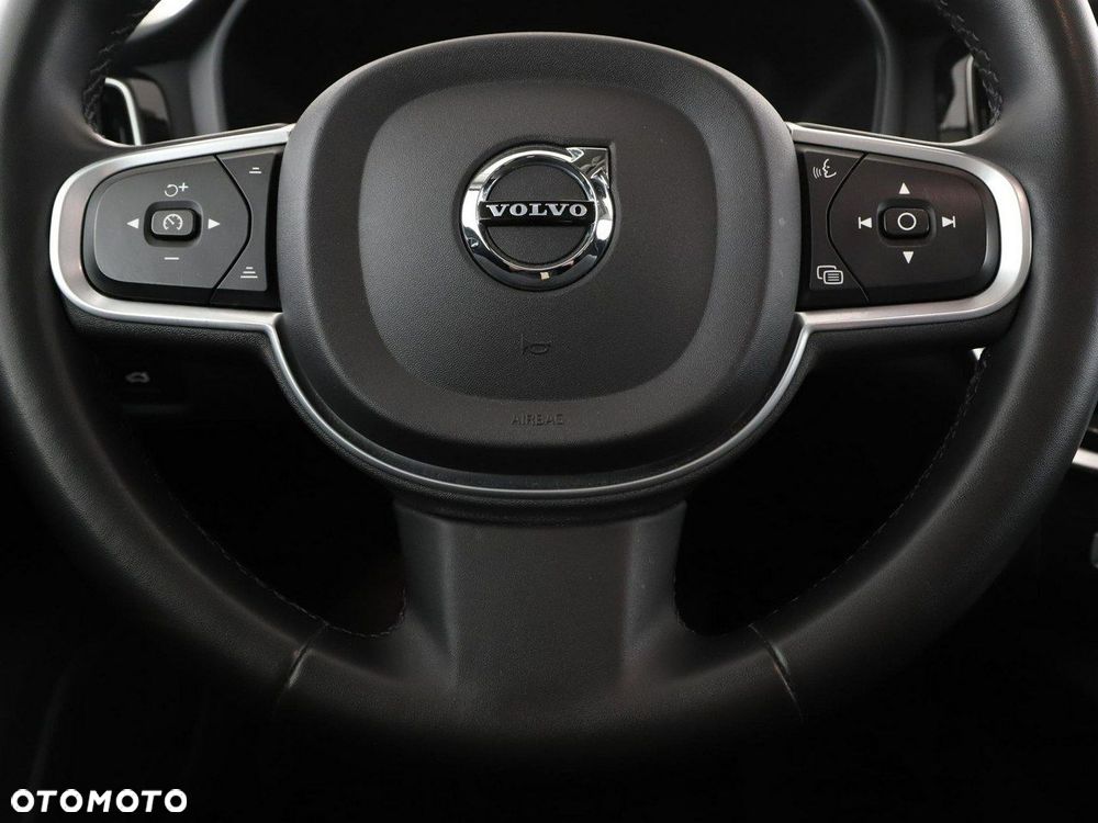 Volvo V60 B4 D Geartronic Momentum Pro - 22