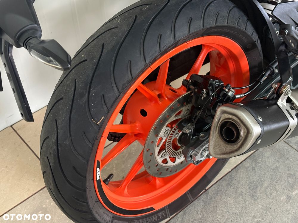 KTM Duke 390 - 8