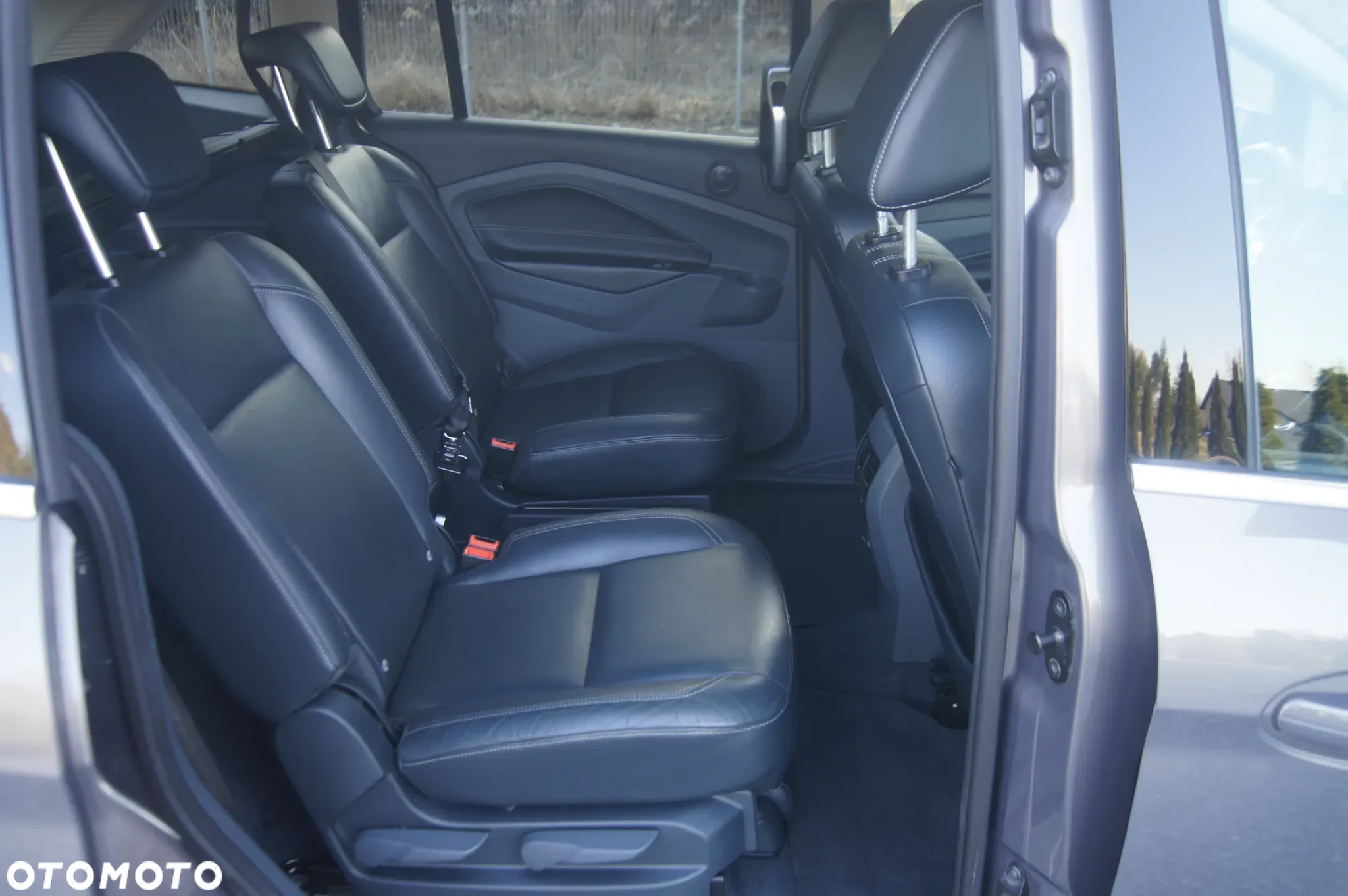 Ford Grand C-MAX 1.6 TDCi Titanium - 33