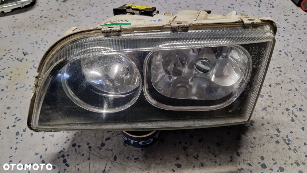 VOLVO V40 S40 LIFT LAMPA PRZÓD LEWA XENON - 2