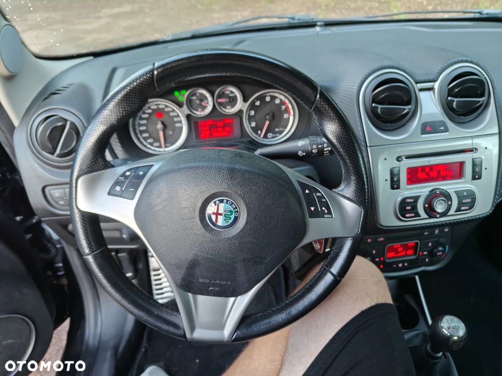 Alfa Romeo Mito 1.4 16V Junior - 17