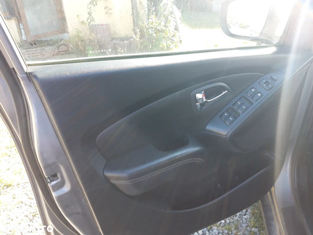 Hyundai ix35 - 12
