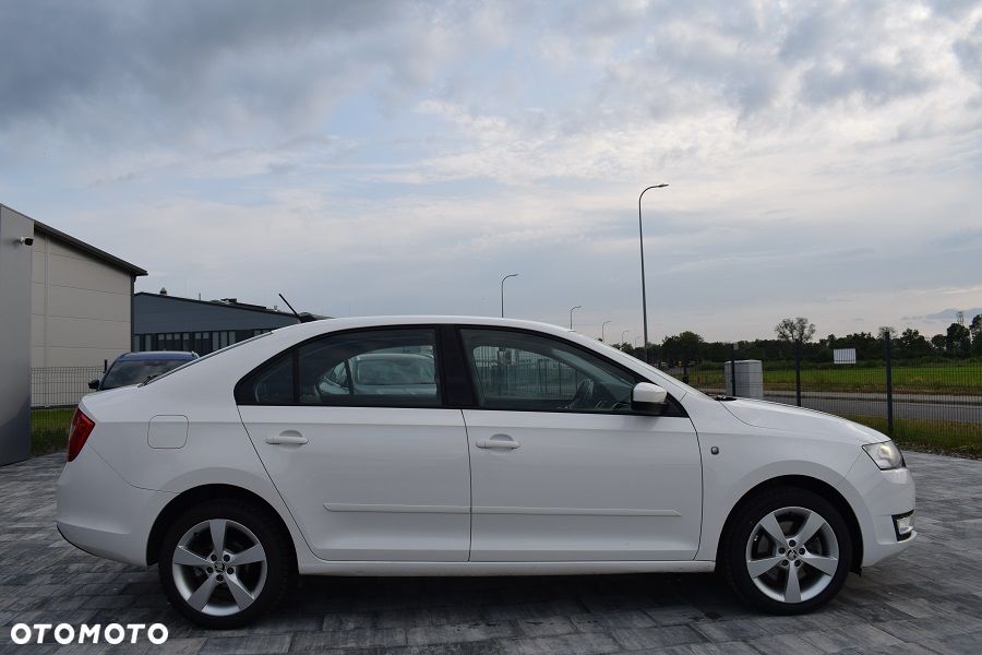 Skoda RAPID Spb 1.6 TDI DPF Ambition - 24