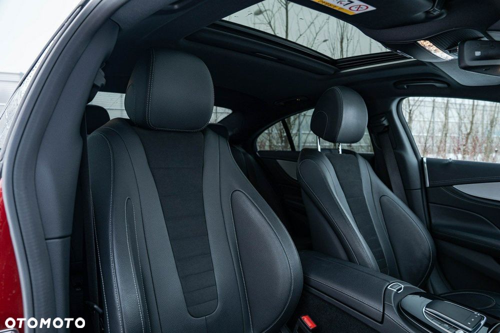 Mercedes-Benz CLS - 25