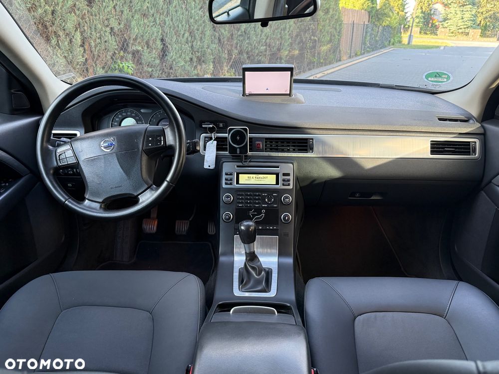 Volvo V70 2.0 - 22