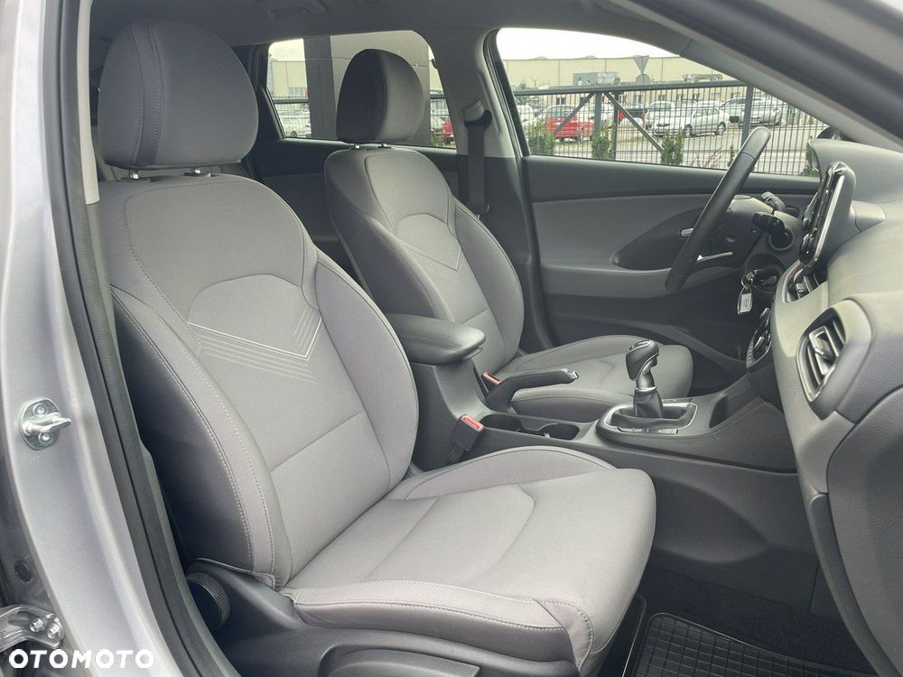Hyundai i30 - 15