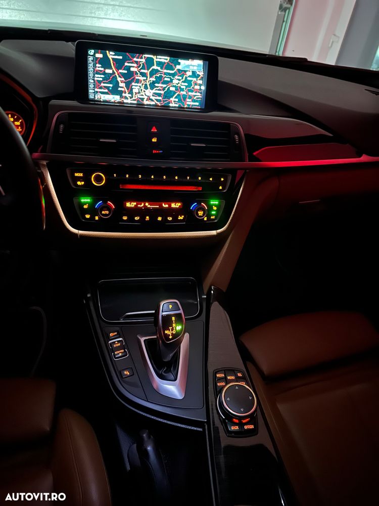 BMW Seria 3 320d Aut. xDrive Luxury Line - 19