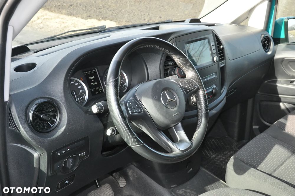 Mercedes-Benz VITO - 10