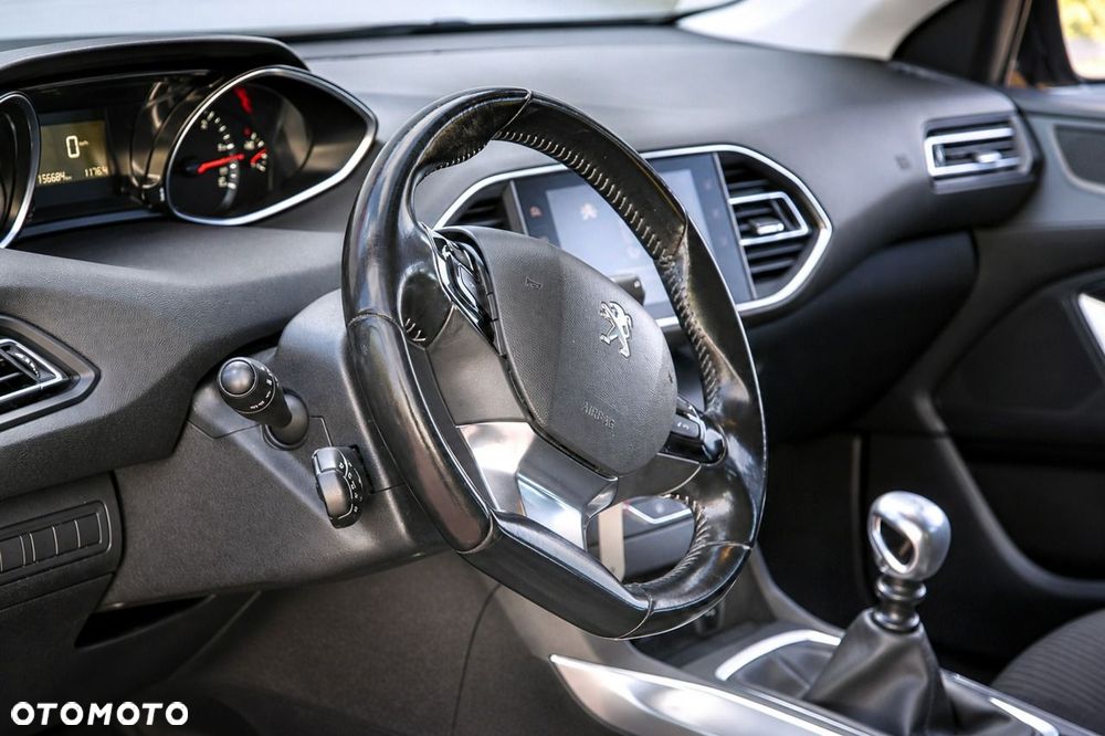 Peugeot 308 - 15
