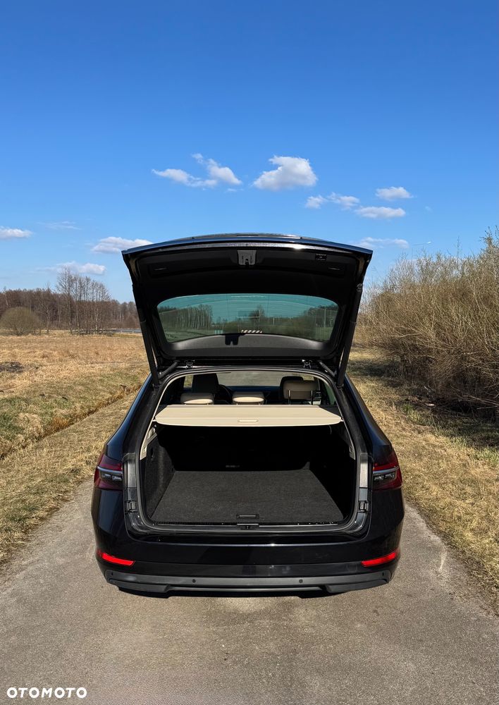 Skoda Superb 2.0 TDI Style DSG - 8