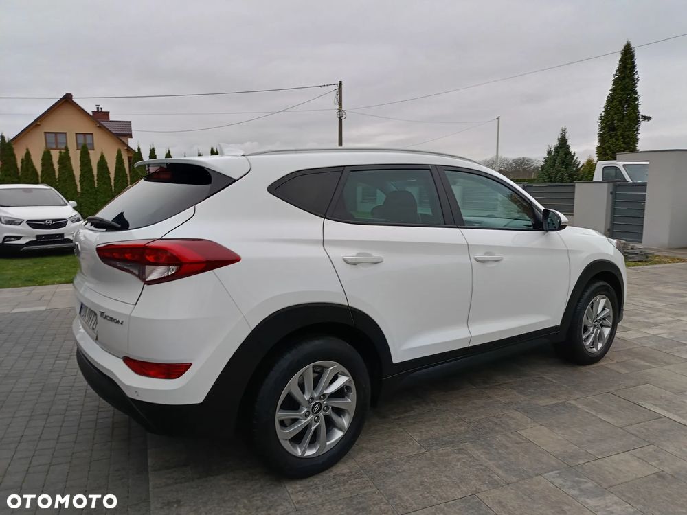 Hyundai Tucson blue 1.7 CRDi 2WD Passion - 17