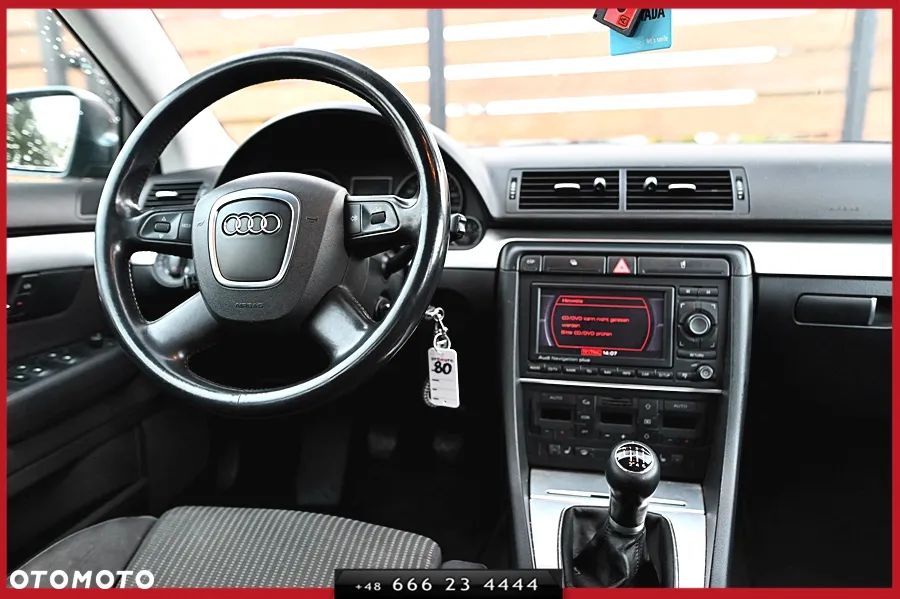 Audi A4 Limousine - 22