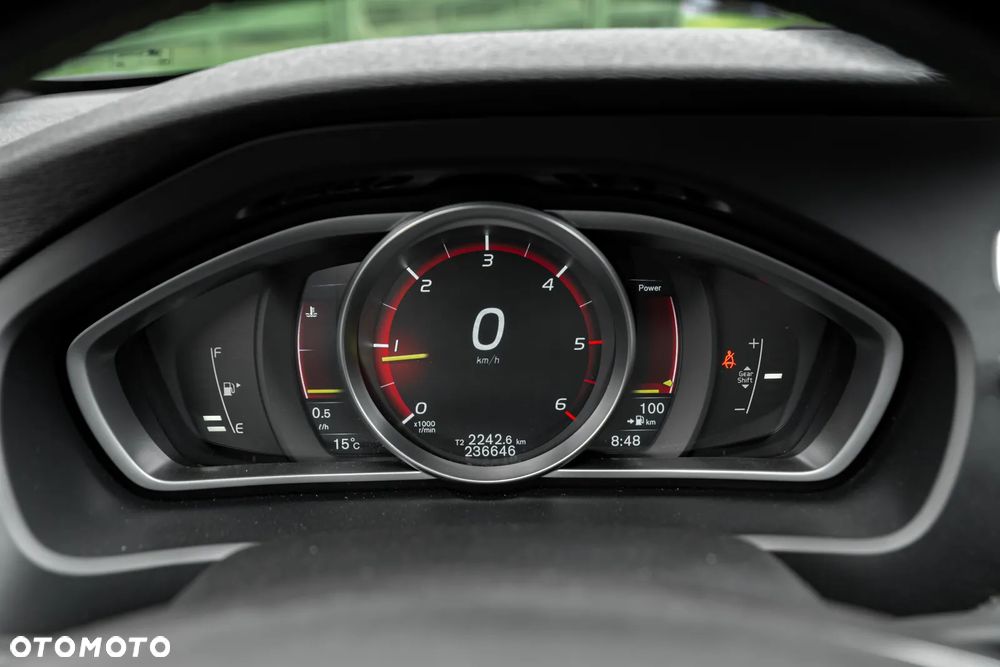 Volvo V40 D4 Drive-E Kinetic - 29