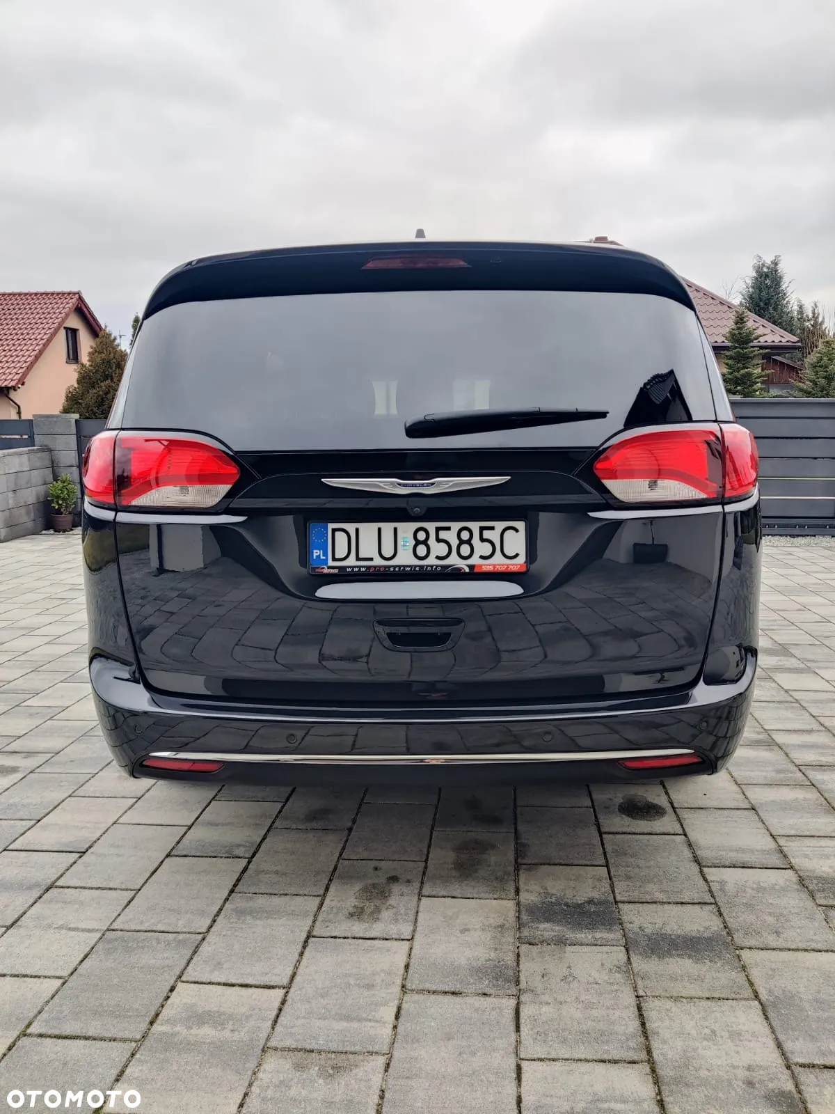 Chrysler Pacifica - 6