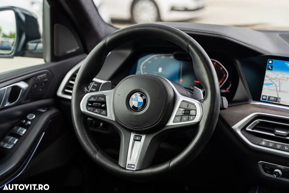 BMW X7 - 21