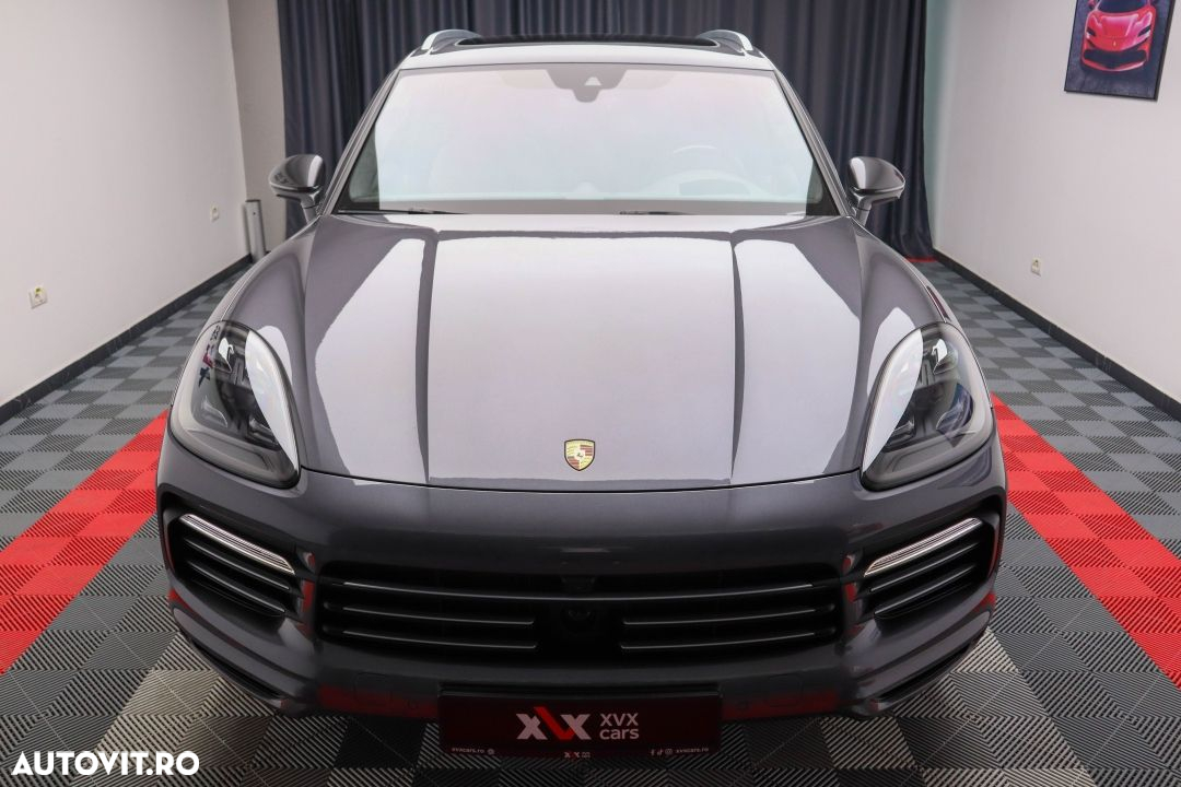 Porsche Cayenne E-Hybrid Tiptronic S Platinum Edition - 10