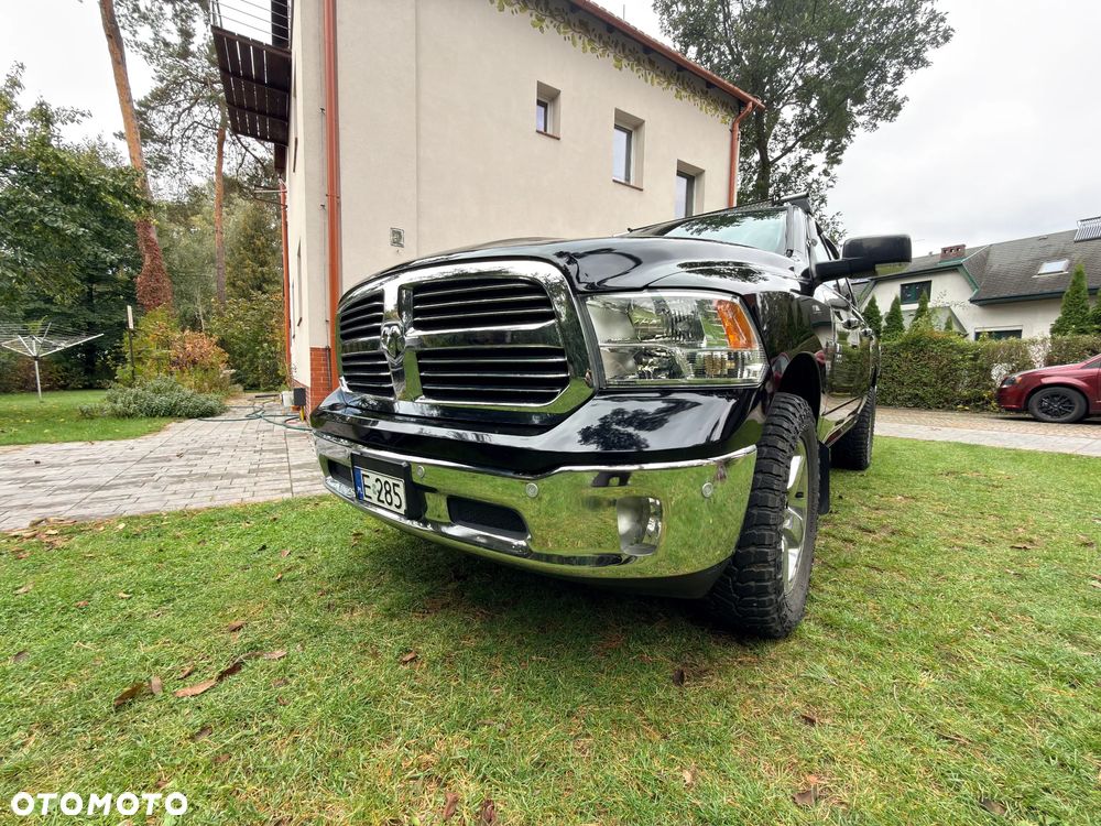 RAM 1500 Crew Cab Shortbed Bighorn - 2
