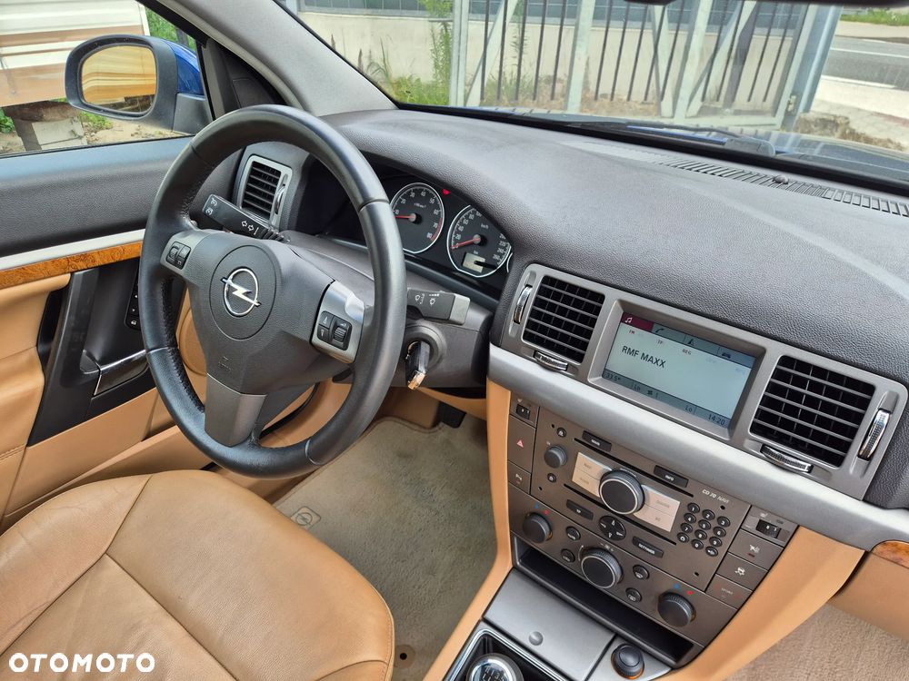 Opel Vectra 2.8 V6 Turbo Cosmo Plus - 7