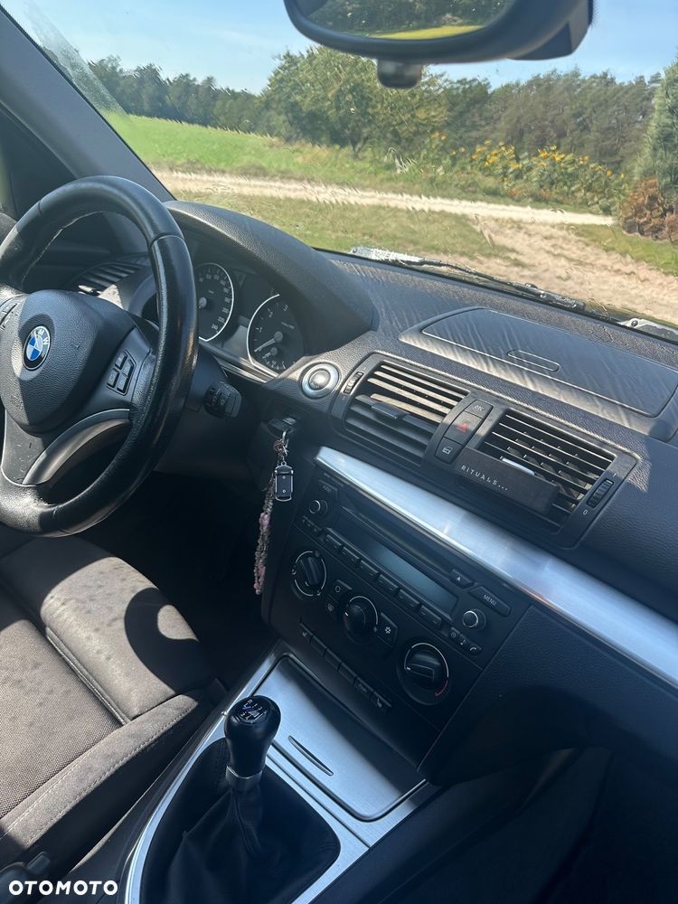 BMW Seria 1 116i - 13