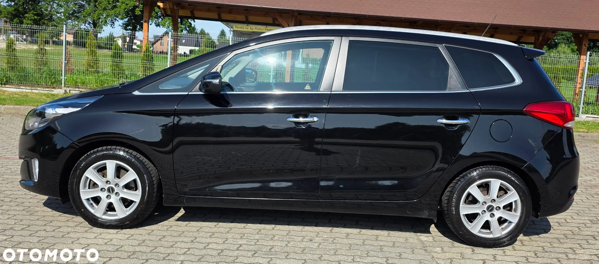 Kia Carens 1.6 GDI S 7os - 9