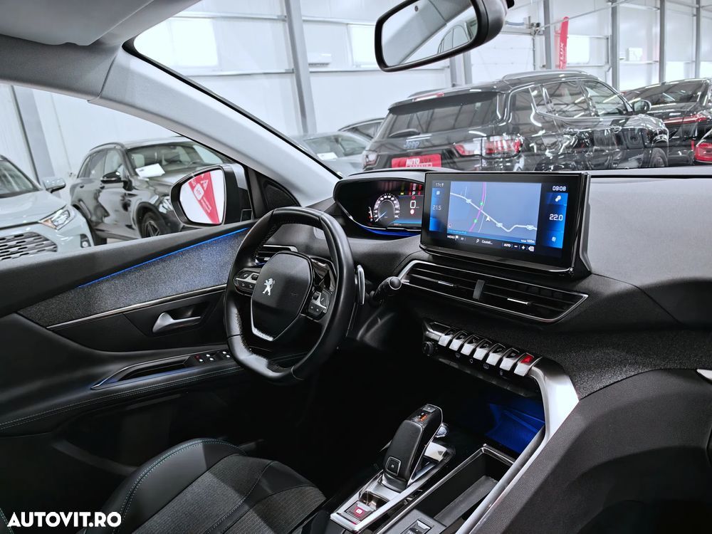 Peugeot 3008 1.2 PureTech 130 EAT8 Allure Pack - 11