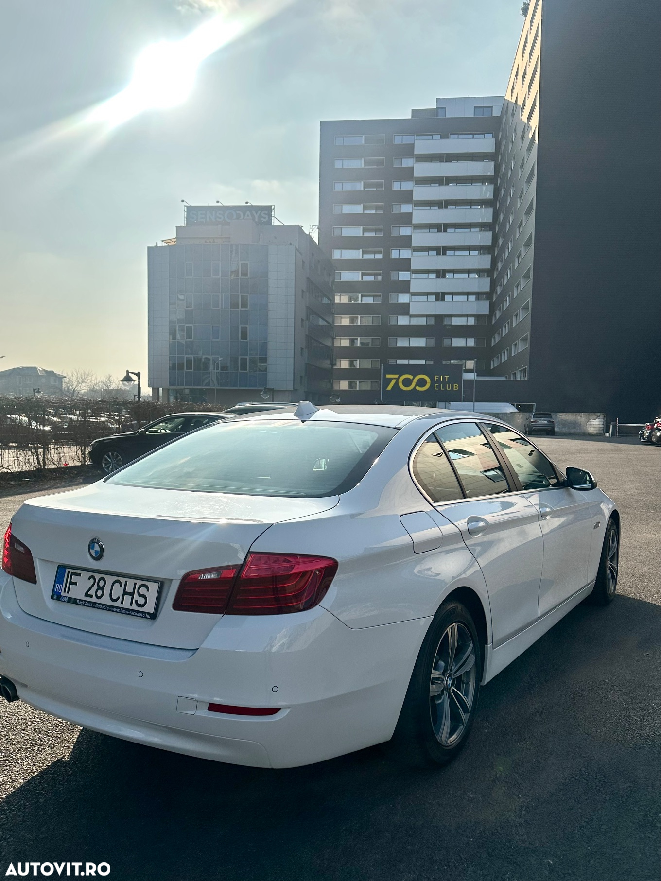 BMW Seria 5 525d xDrive AT - 2