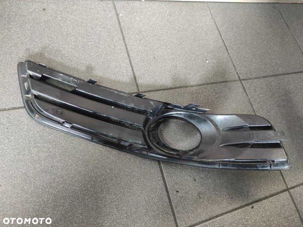 AUDI A3 8P LIFT 08-12R KRATKA ZDERZAKA LEWA 8P0807681 WYSYŁKA !!! - 2